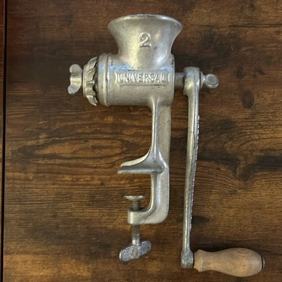 Vintage Mounted Food Grinder - Picture 1 of 7